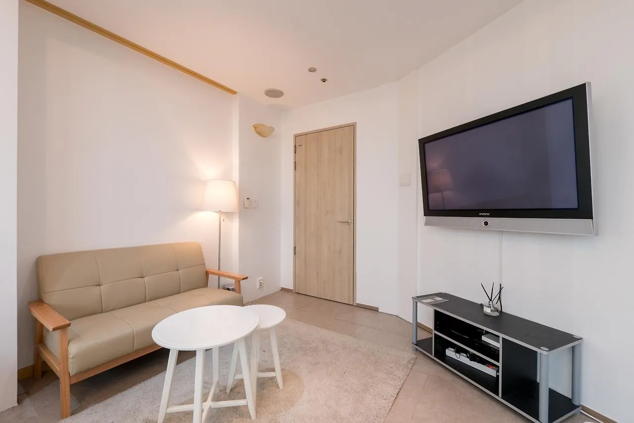 Willow House Hongdae Seoul Apartment