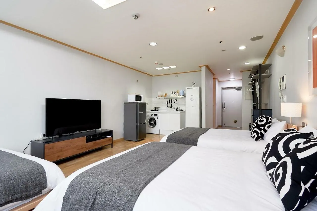 Apartment Willow House Hongdae Seoul South Korea