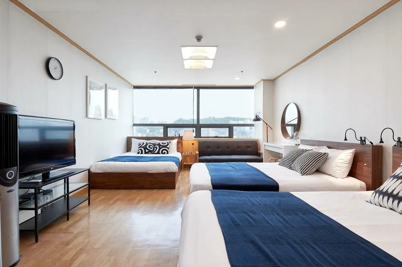 Willow House Hongdae Seoul Apartment